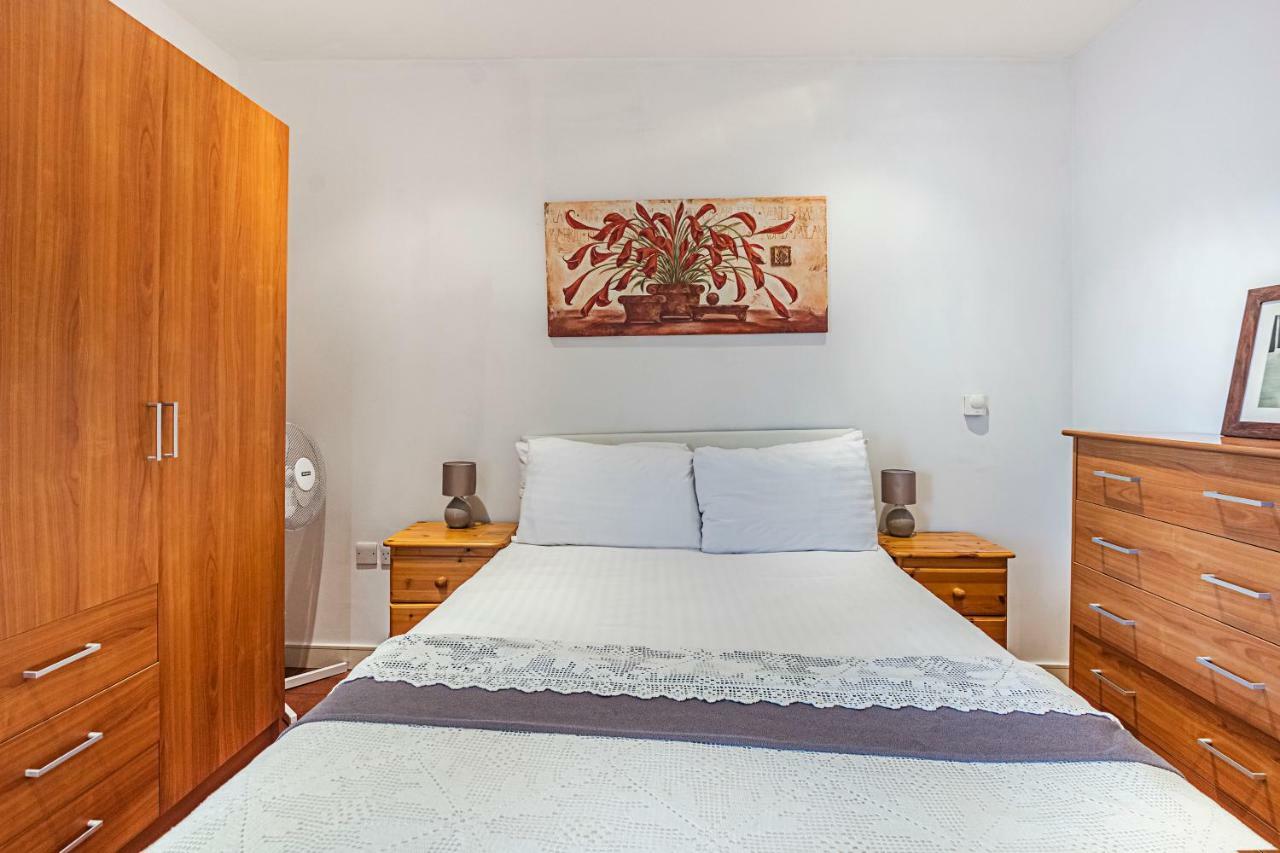 לונדון Splendid 3 Bedroom Apartment In Angel/Kings Cross מראה חיצוני תמונה